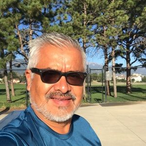 Meet your Posher, Ramiro